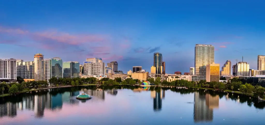 Lake Eola Orlando Skyl Nov 27
